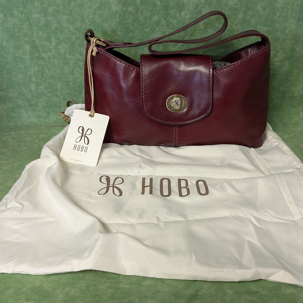 Hobo Women's Burgundy Leather Bag